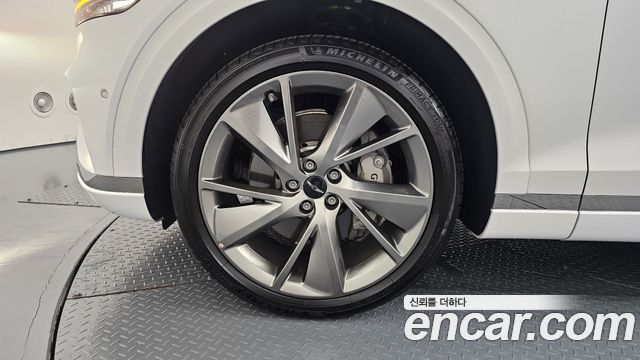 Genesis GV70 2.5T Gasoline AWD - фото 3