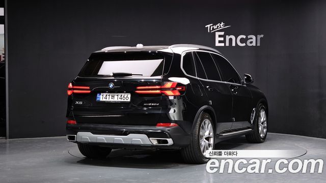 BMW X5 G05 xDrive 30d xLine - фото 1