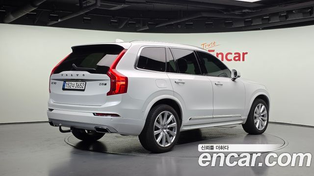 Volvo XC90 2-го поколения D5 Inscription - фото 1