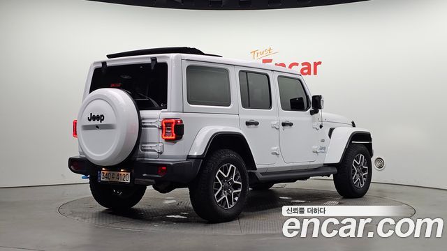 Jeep Wrangler JL 2.0 Overland Power Top 4Door 4xe - фото 1