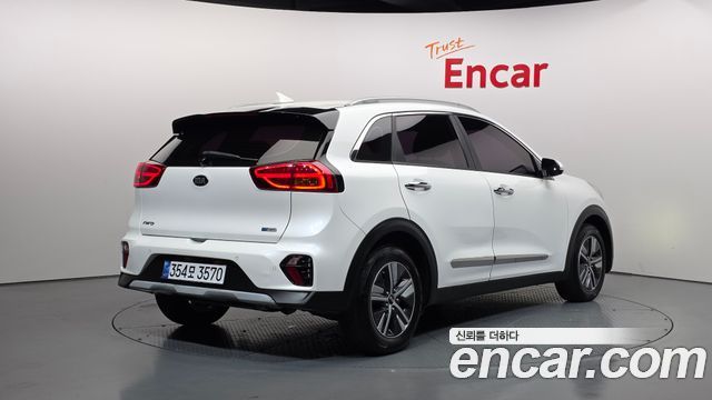 Kia Niro Новый 1.6 HEV Noblesse - фото 1