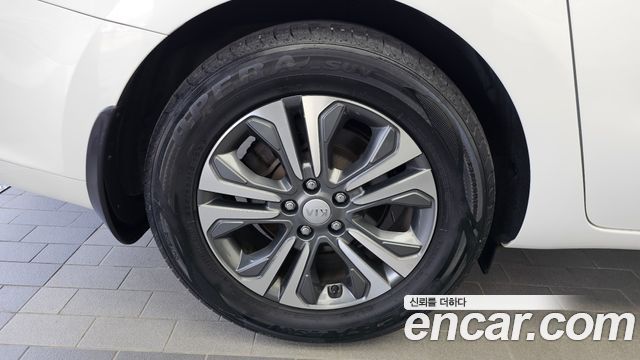 Kia Carnival Новый 9-Seater Luxury - фото 4