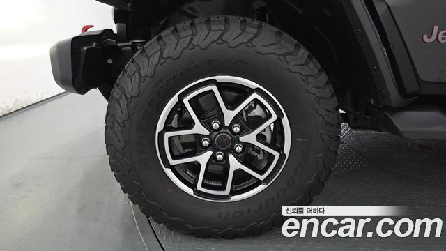 Jeep Wrangler JL 2.0 Rubicon Power Top 4Door - фото 3