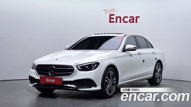 Mercedes-Benz E-Class W213 E350 4MATIC Avantgarde - фото 0