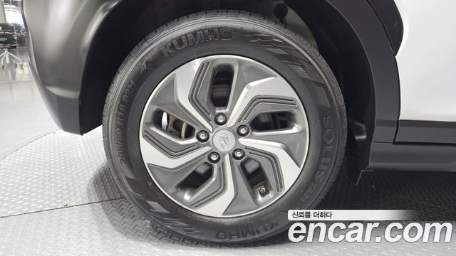 Hyundai Kona гибрид Modern Special - фото 4