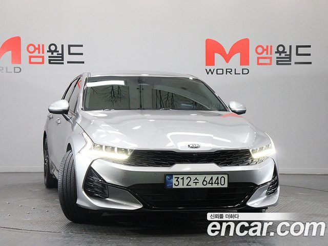 Kia K5 3-го поколения 1.6 Turbo Signature - фото 1