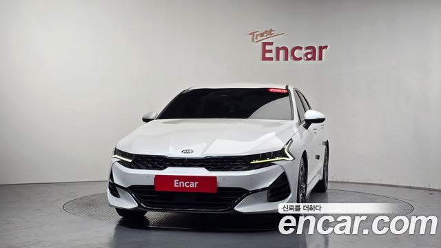 Kia K5 3-го поколения 1.6 Turbo Signature - фото 1