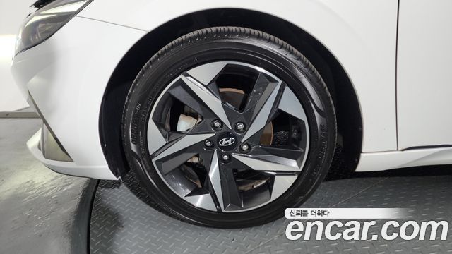 Hyundai Avante CN7 1.6 Inspiration - фото 3