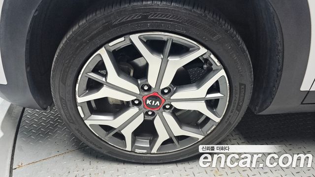 Kia Seltos Diesel 1.6 2WD Noblesse - фото 4