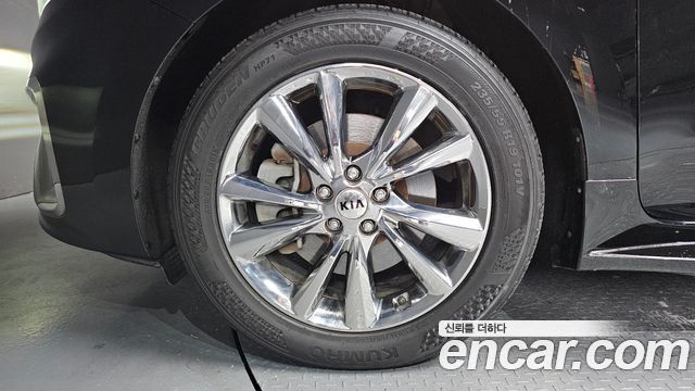 Kia Carnival Новый 9-Seater Noblesse Special - фото 4