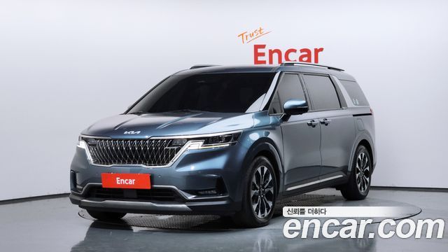 Kia Carnival 4-го поколения 7-Seater Signature - фото 0