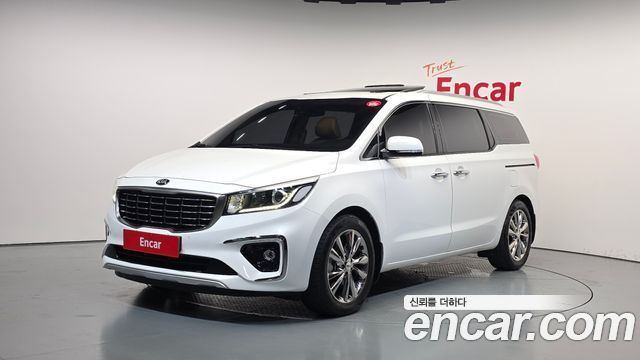 Kia Carnival Новый 9-Seater Prstige - фото 0