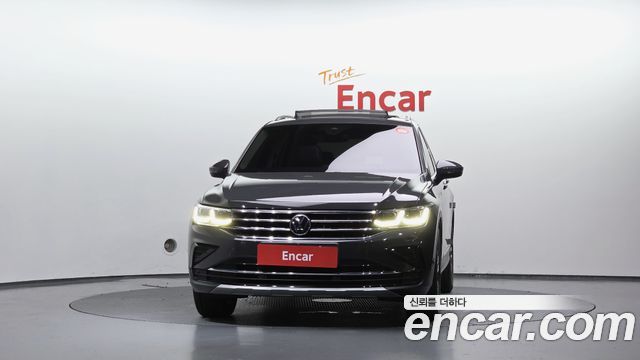 Volkswagen Tiguan 2-го поколения 2.0 TDI Prestige - фото 2