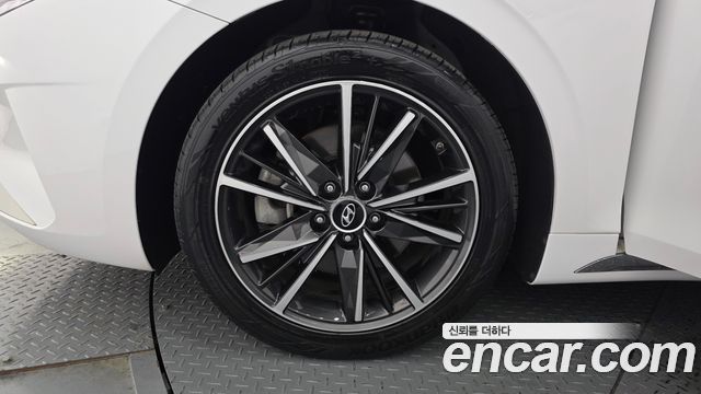 Hyundai Grandeur Новый IG 2.5 Le Blanc - фото 4