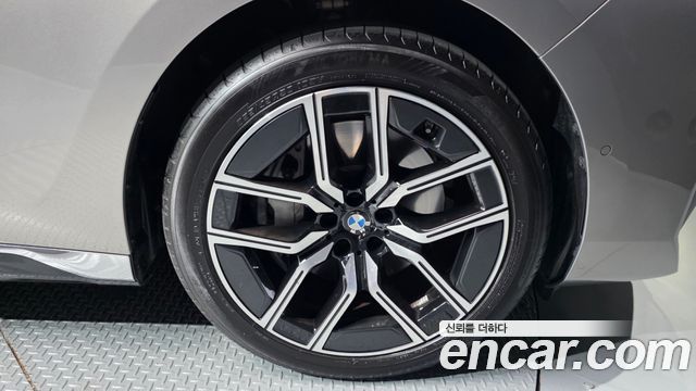 BMW 7-Series G70 740i xDrive M Sport Limited - фото 4