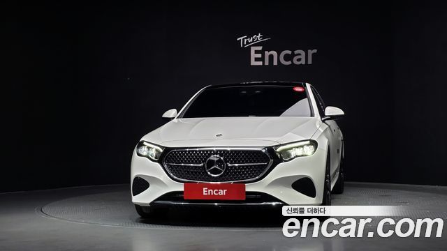 Mercedes-Benz E-Class W214 E200 Avantgarde - фото 2
