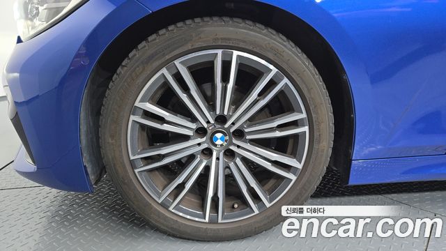 BMW 3-Series G20 320i M Sport - фото 4