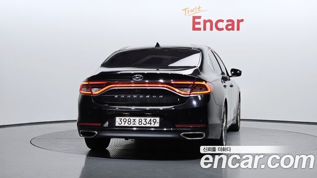 Hyundai Grandeur IG 2.4 Exclusive Special - фото 3