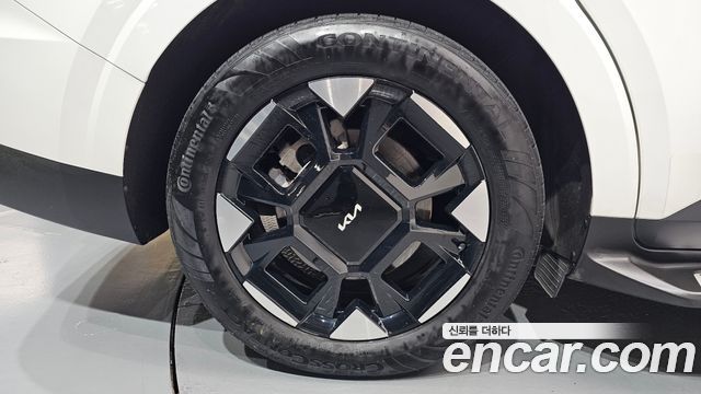Kia Carnival Новый 4-го поколения Gasoline 9-Seater Hi Limousine Signature - фото 4