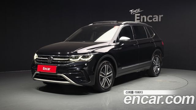 Volkswagen Tiguan 2.0 TSI Prestige - фото 0