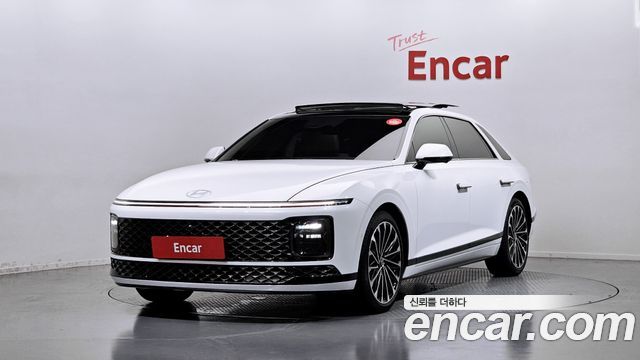 Hyundai Grandeur GN7 2,5 Gasoline 2WD Calligraphy - фото 0