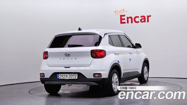 Hyundai Venue 1.6 Modern Plus - фото 1