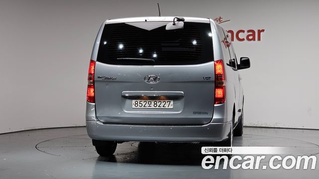 Hyundai Starex Новый Van 5-Seater Smart - фото 2
