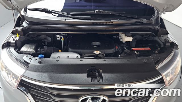 Hyundai Starex Новый Van 5-Seater Smart - фото 4