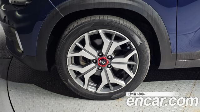 Kia Seltos Gasoline 1.6 Turbo 4WD Noblesse - фото 4
