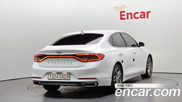 Hyundai Grandeur IG 3.0 LPi Exclusive (Rental Car) - фото 1