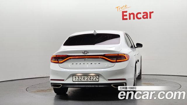 Hyundai Grandeur IG 3.0 LPi Exclusive (Rental Car) - фото 3