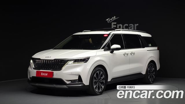 Kia Carnival 4-го поколения 9-Seater Noblesse - фото 0