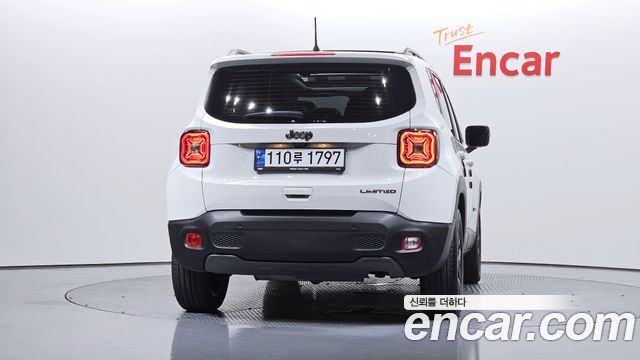 Jeep Renegade 1.3 Limited - фото 3