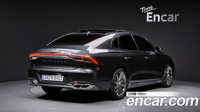 Hyundai Grandeur Новый IG 2.5 Calligraphy - фото 1