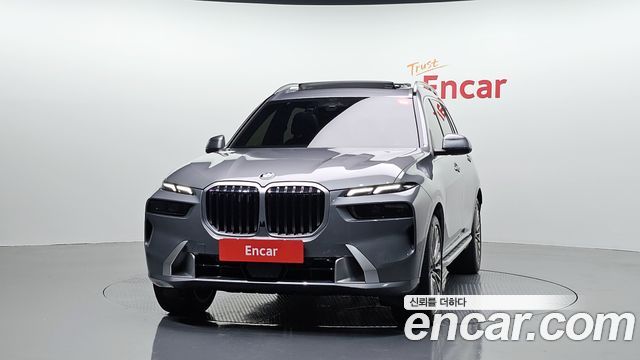 BMW X7 G07 xDrive 40i Design Pure Excellence 6-Seater - фото 2