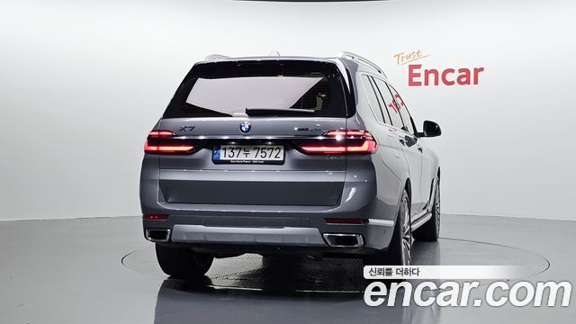 BMW X7 G07 xDrive 40i Design Pure Excellence 6-Seater - фото 3