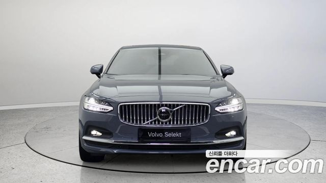 Volvo S90 B5 Ultimate Bright - фото 1