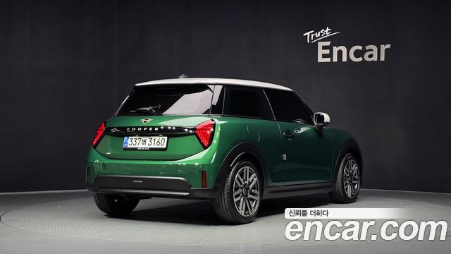 Mini Cooper 4-го поколения Classic - фото 1