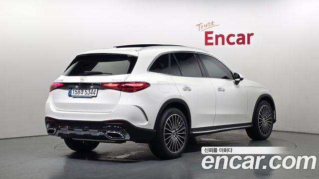 Mercedes-Benz GLC-Class X254 GLC300 4MATIC AMG Line - фото 1
