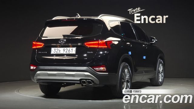 Hyundai Santafe TM Diesel 2.0 2WD Exclusive - фото 1