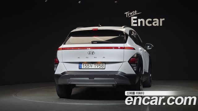 Hyundai Kona SX2 Gasoline 1.6 Turbo 2WD Premium - фото 3