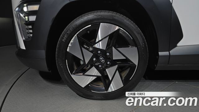 Hyundai Kona SX2 Gasoline 1.6 Turbo 2WD Premium - фото 4