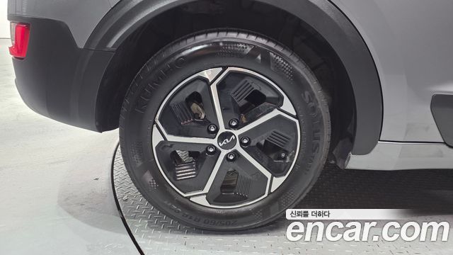 Kia Niro Совершенно новый Trendy - фото 4