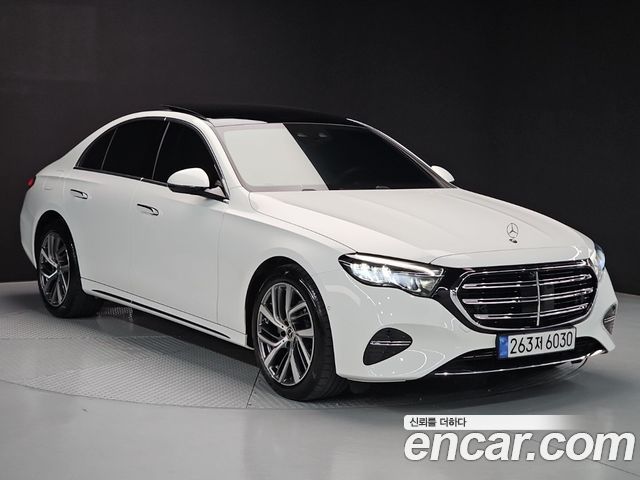 Mercedes-Benz E-Class W214 E220d 4MATIC Exclusive - фото 1