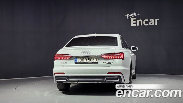 Audi A6 C8 45 TFSI Quattro Premium - фото 3