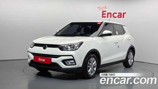 SsangYong Tivoli VX 2WD - фото 0