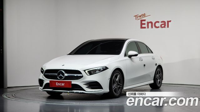 Mercedes-Benz A-Class W177 A250 4MATIC Sedan - фото 0