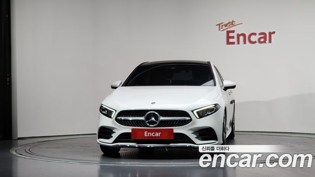 Mercedes-Benz A-Class W177 A250 4MATIC Sedan - фото 2