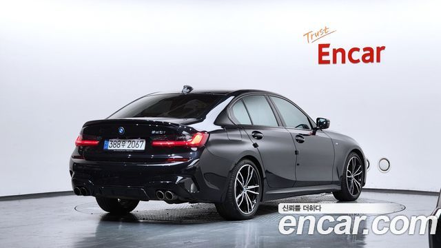 BMW 3-Series G20 320i M Sport - фото 0