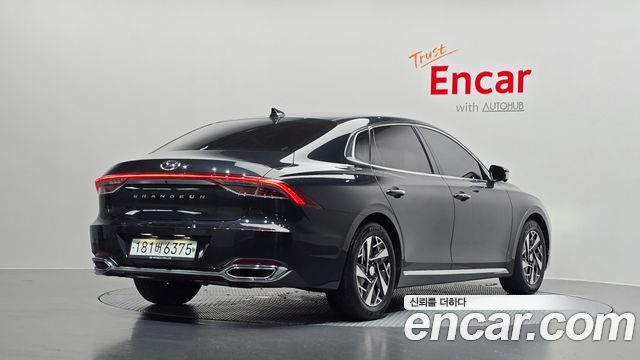 Hyundai Grandeur Новый IG, гибрид Exclusive - фото 1